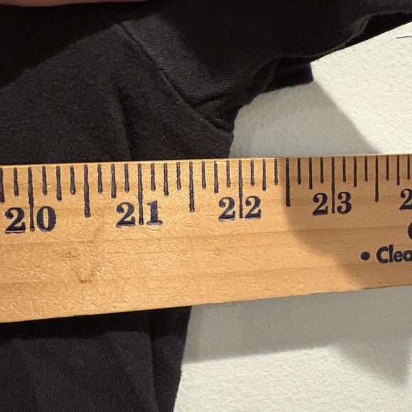 Maker’s Mark Shirt Mens Large Black Whiskey Bourbon Graphic Tee Canvas Bottle - Picture 9 of 11